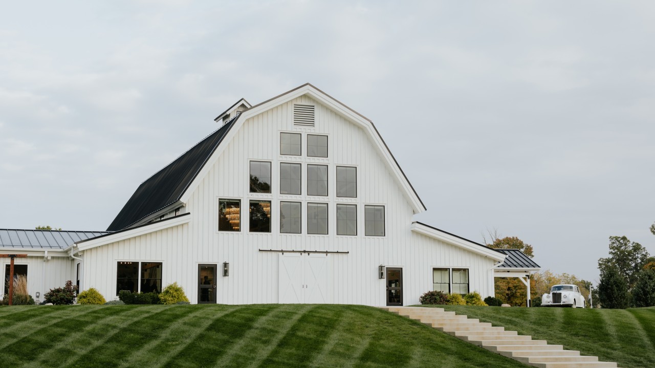 The Sixpence wedding venue Westfield - Lightning Limo transportation